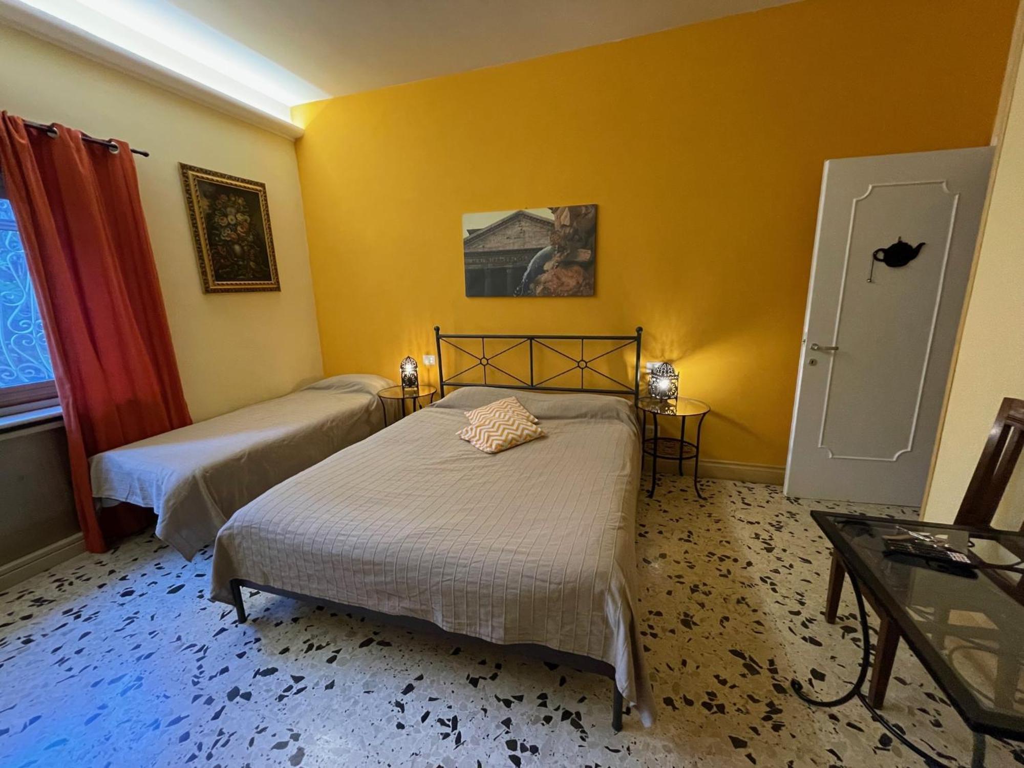 Tiburtina Garden Bed & Breakfast 2*